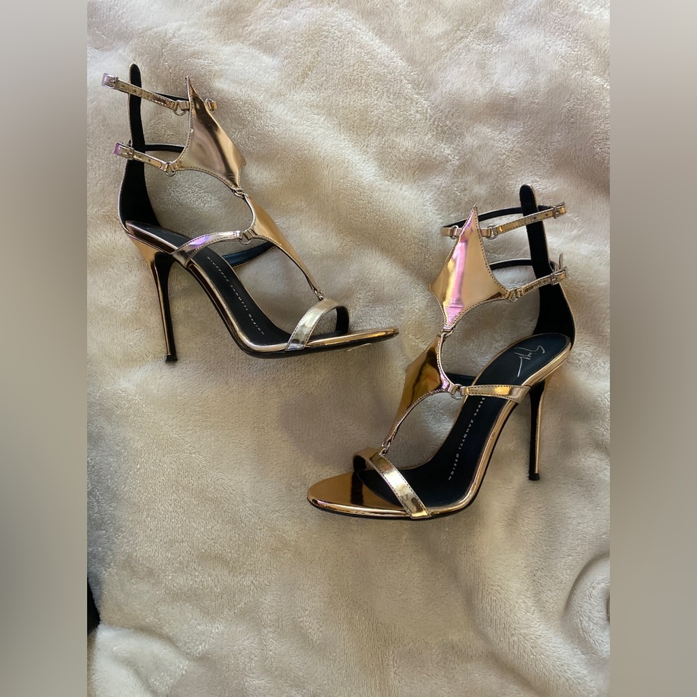 Giuseppe Zanotti 100m sandal
